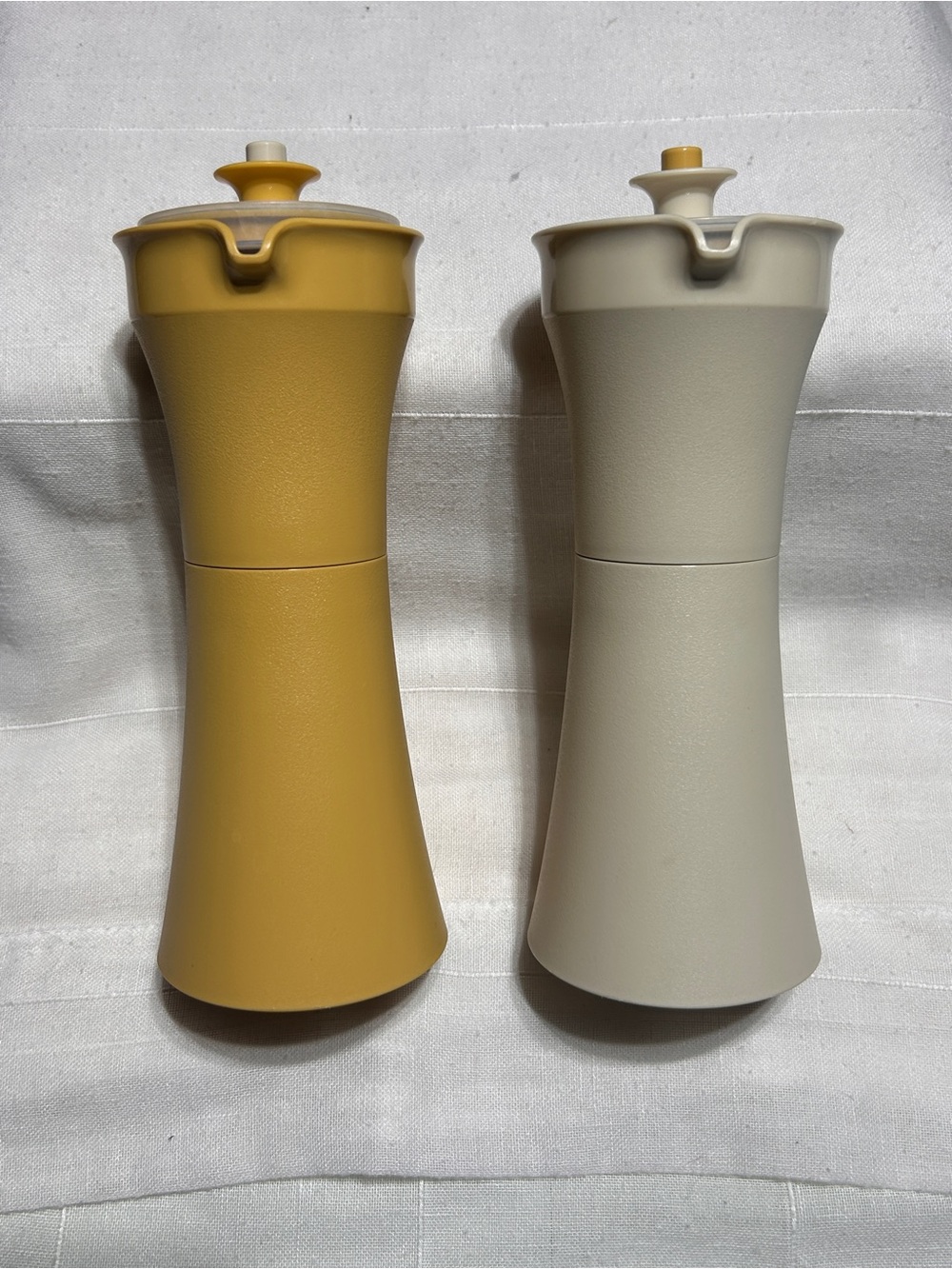 Vintage Tupperware Oil and Vinegar Salad Dressing Cruets Containers 1246